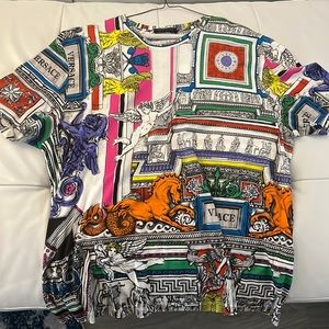 Versace tshirt barley worn